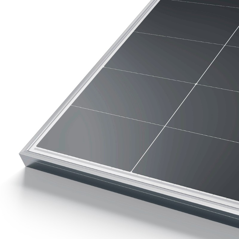 WERAN 640-670W solárny panel so zadným kontaktom – OEM vysokoúčinný fotovoltaický modul s jedným sklom pre distribúciu a komerčné projekty