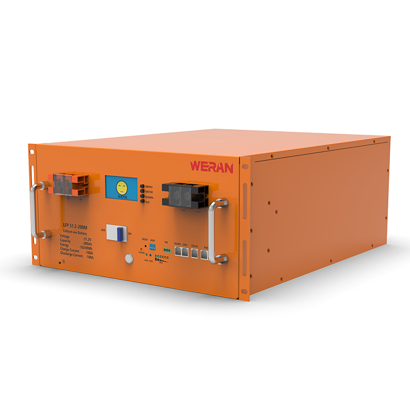 WERAN WRL-48200RO 51,2 V 200 Ah LiFePO4 stojanová batéria (10,24 kWh) – 8 000 cyklov, vysoký prúd, modulárne solárne úložisko