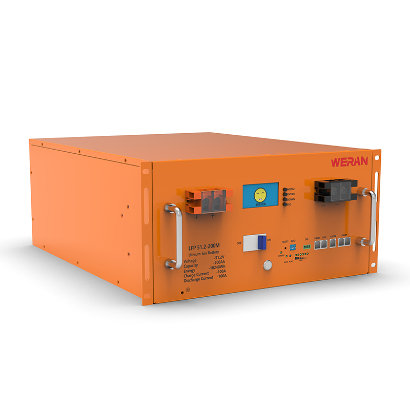 WERAN WRL-48200RO 51,2 V 200 Ah LiFePO4 stojanová batéria (10,24 kWh) – 8 000 cyklov, vysoký prúd, modulárne solárne úložisko