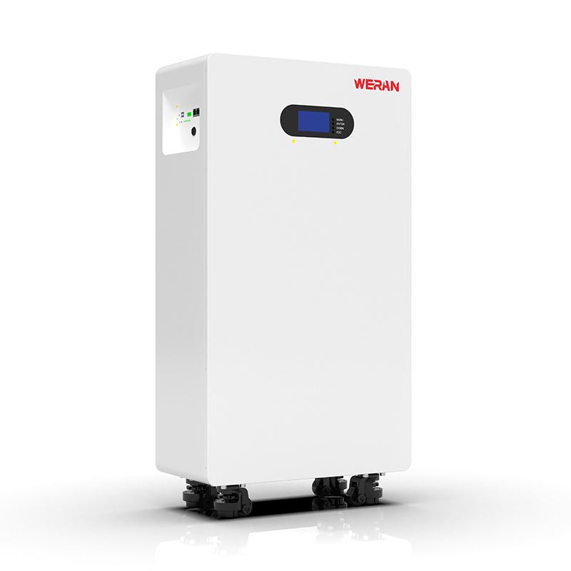 WERAN WRL-48200UW 51,2V 200Ah LiFePO4 batéria (10,24kWh) – IP65 na kolesá / montáž na stenu, stohovateľný 48V solárny zásobník